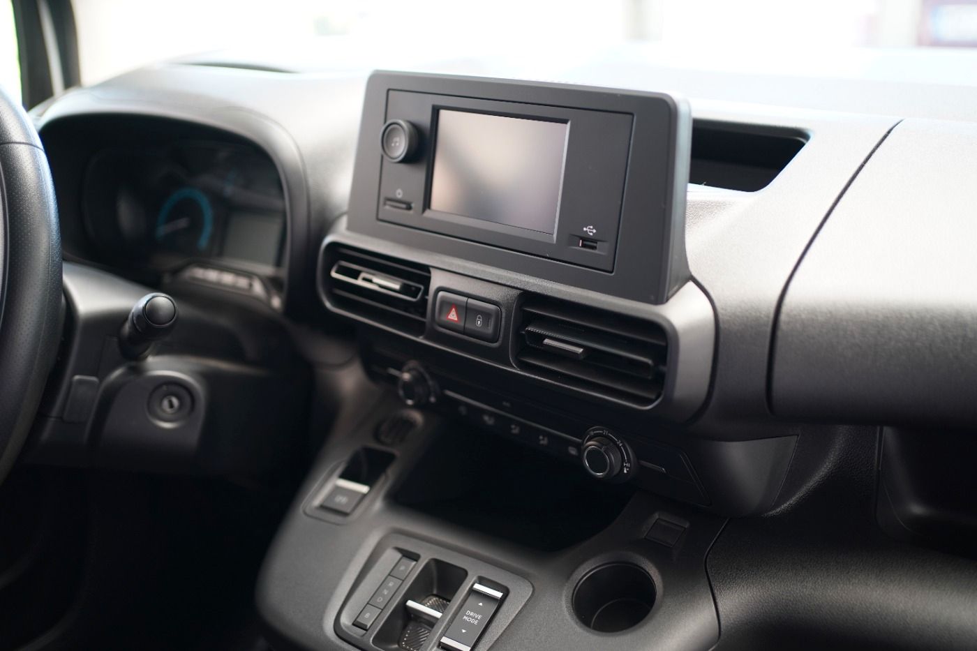 Fahrzeugabbildung Citroën Berlingo L2 Elektro 100 99,5 % State of Health