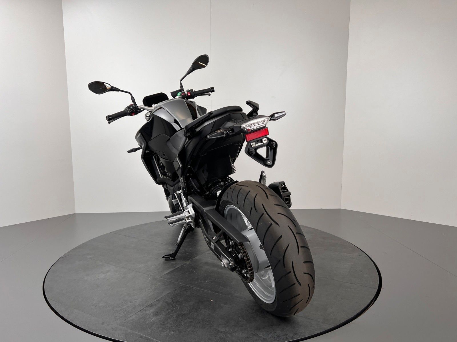 Fahrzeugabbildung BMW F900 R *AKTIONSPREIS ! *SERVICE NEU