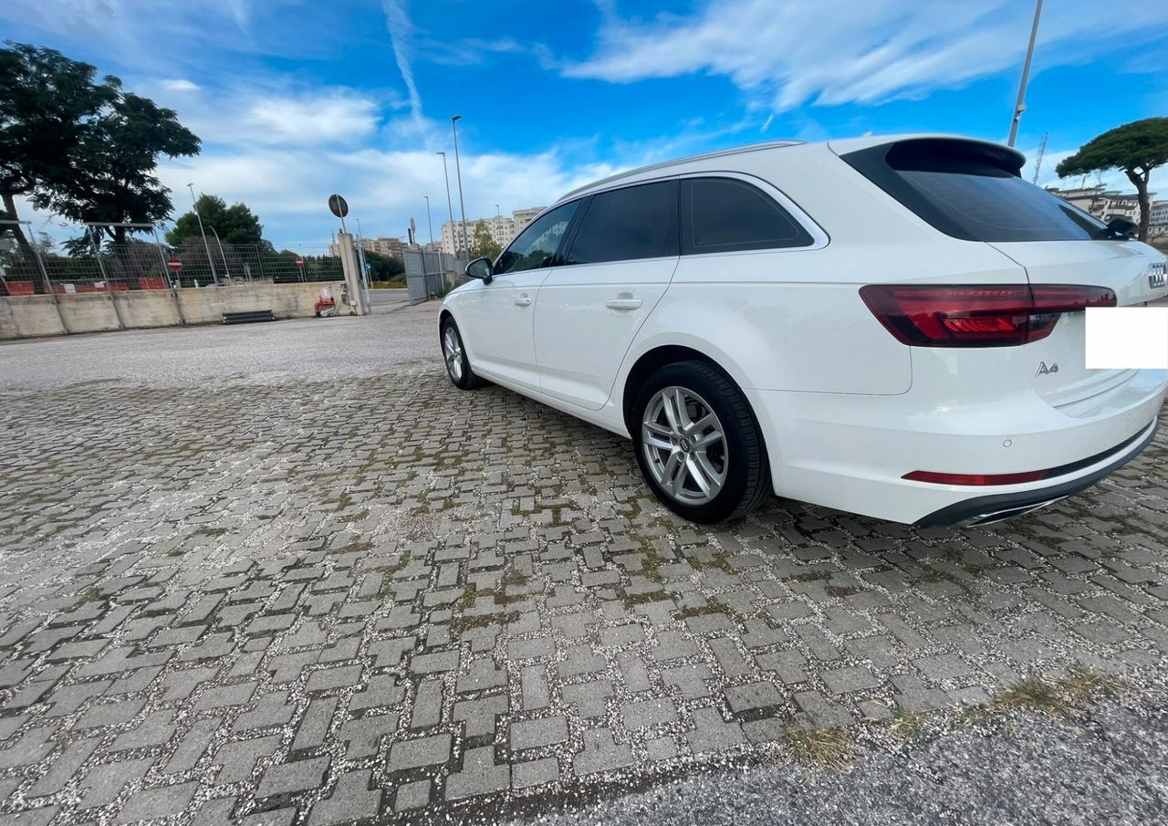 Audi A4 Avant 35 TDI S tronic Sport imagem 2