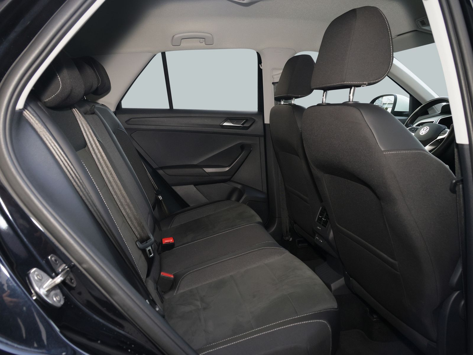 Volkswagen T-Roc - Bild 13