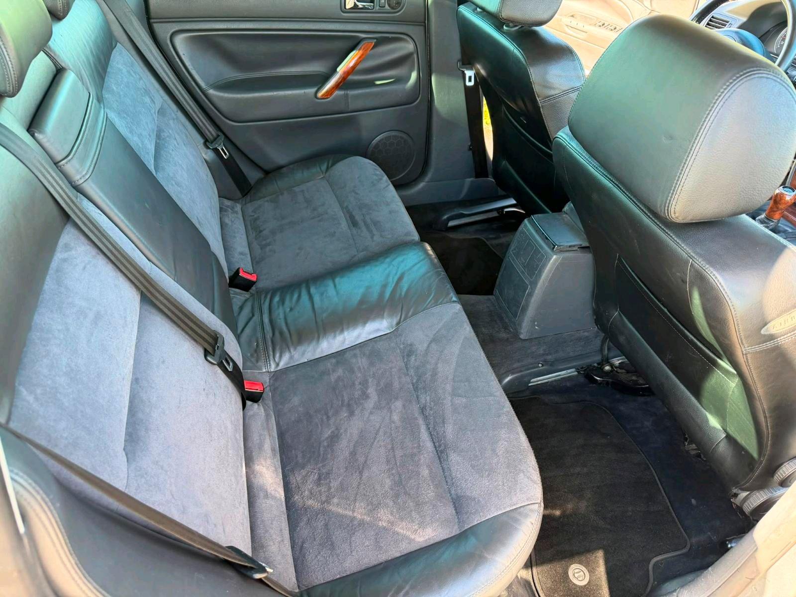 Volkswagen Passat 2004 — photo 13
