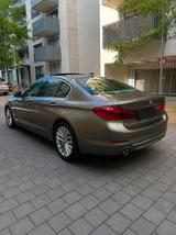 BMW 530d A - 2. Fahrzeughalter, unfallfrei  - BMW: Unfall
