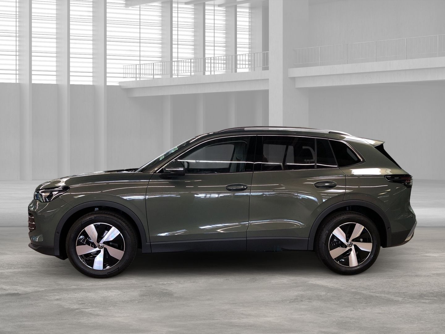 Fahrzeugabbildung Volkswagen Tiguan Elegance 1.5 eTSI DSG AHK-klappbar Navi D