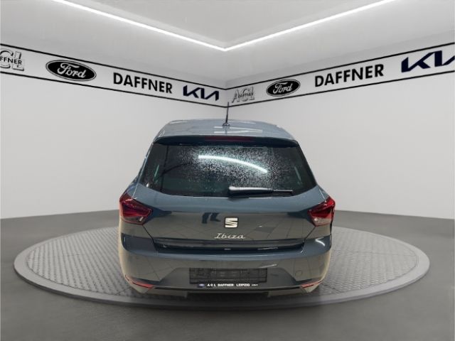 Fahrzeugabbildung SEAT Ibiza Road Edition Navi Digitales Cockpit LED A