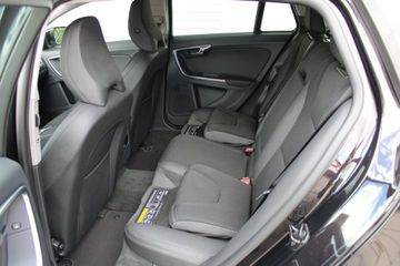Volvo V60 - 12
