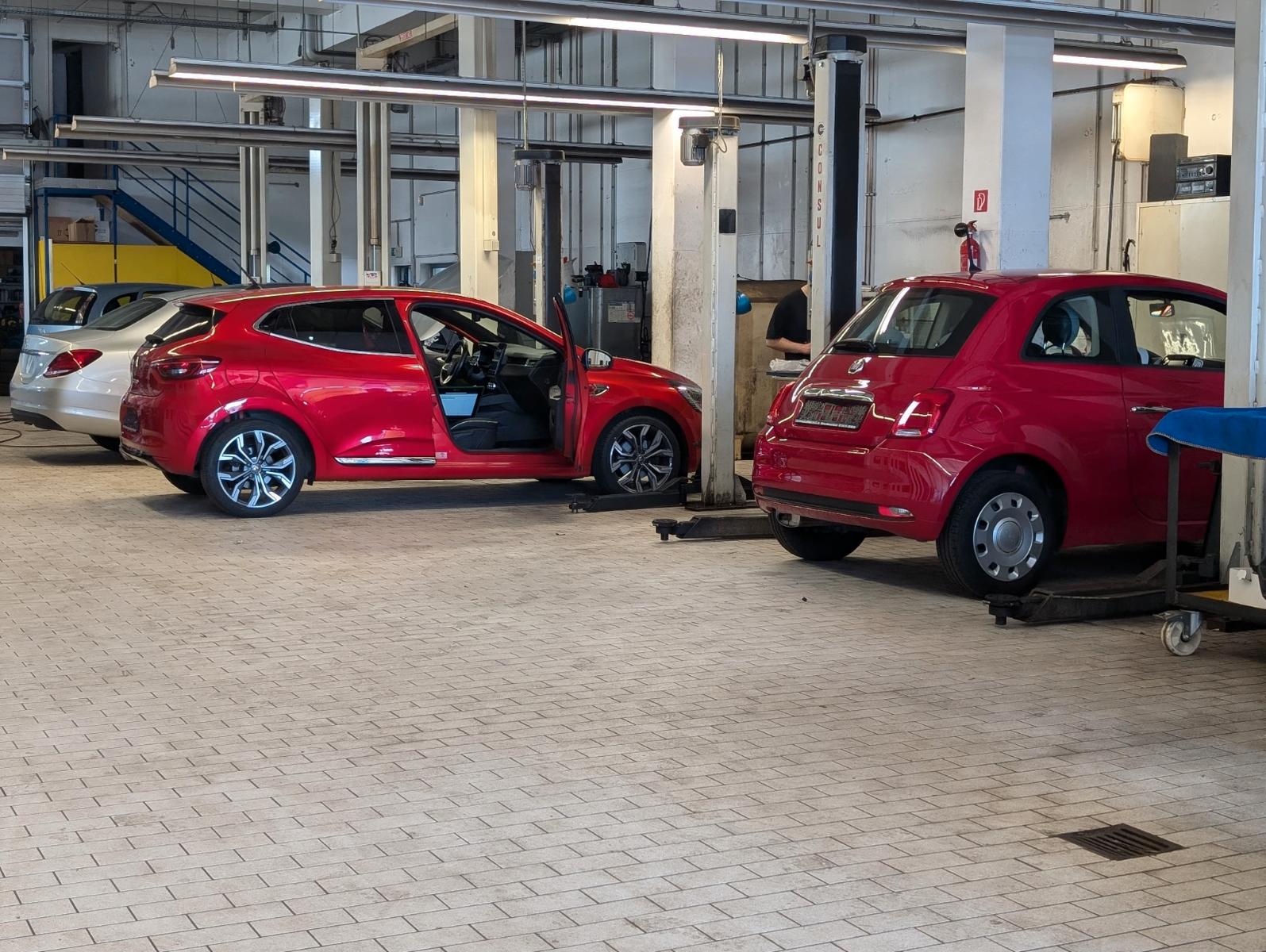 showroom-image-bottom
