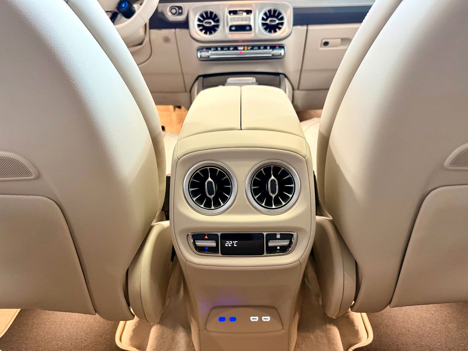 Fahrzeugabbildung Mercedes-Benz G 63 AMG Superior/A22/MY26/Performance/FOND
