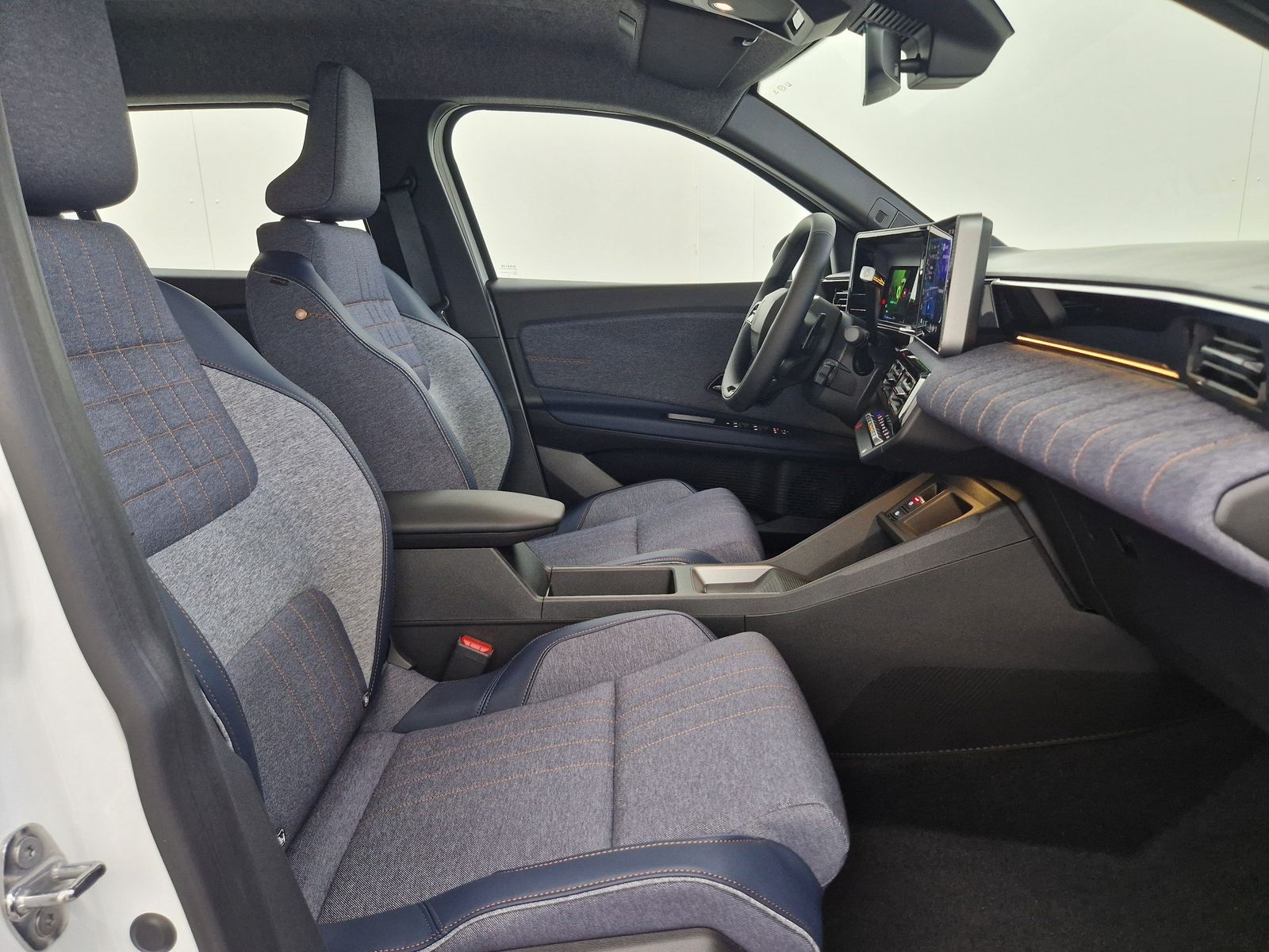RENAULT R 4 E-Tech Techno 150 Comfort Range – Bild 12