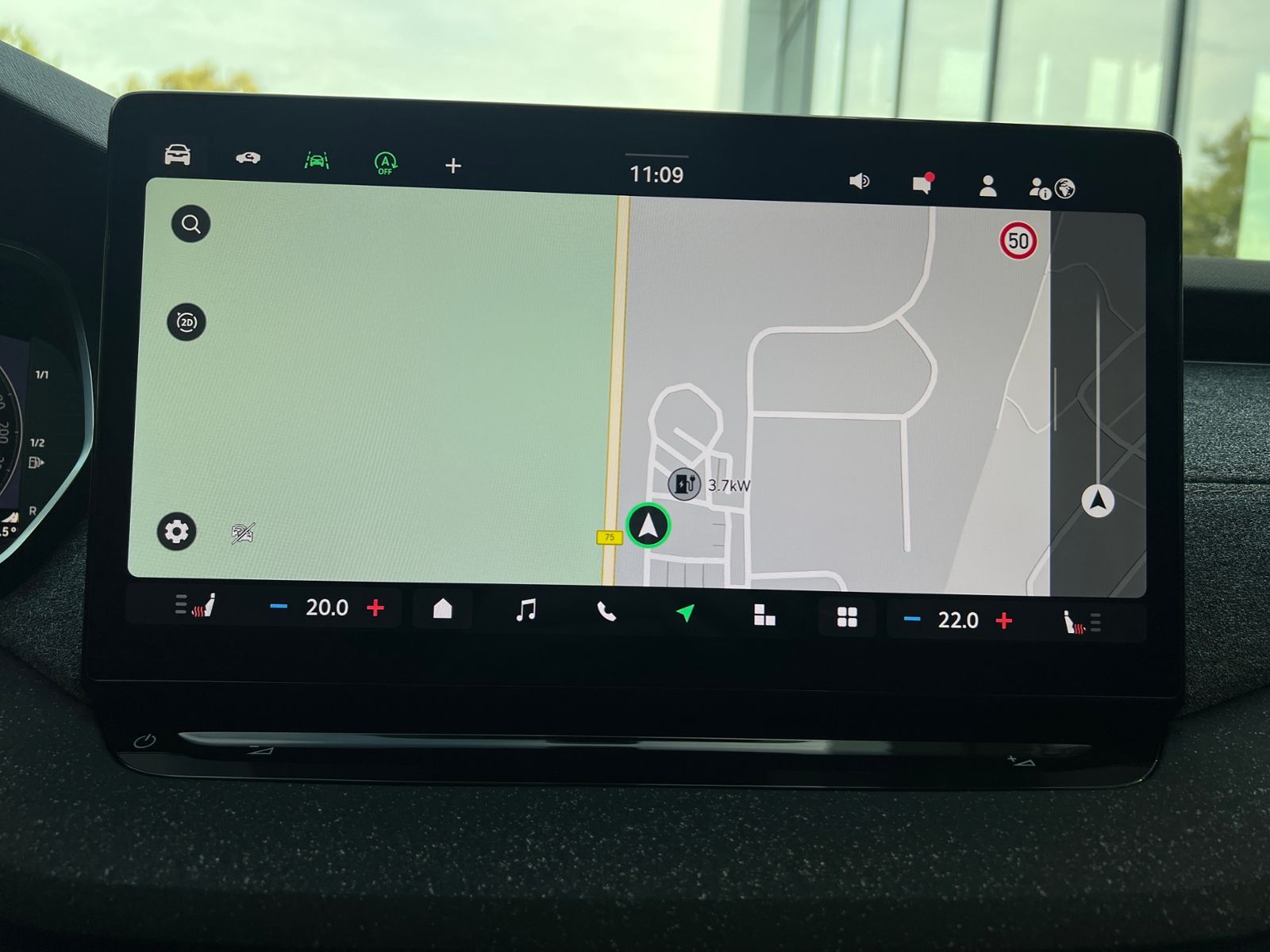 Fahrzeugabbildung SKODA Octavia Combi Tour 2.0 TDI DSG *AHK, LED, ACC, K