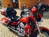 Harley-Davidson FLHTCUSE4 Screamin' Eagle CVO'110 E-Glide - HARLEY-DAVIDSON CVO SCREAMIN