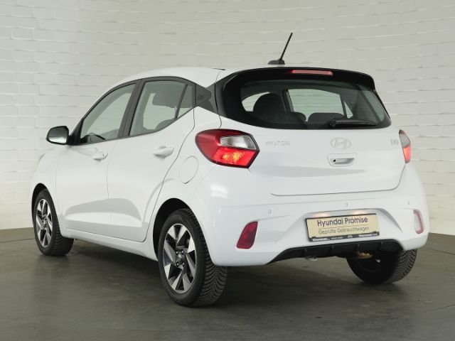 i10 FACELIFT TREND AT+NAVI+RÜCKFAHRKAMERA+SITZ-/