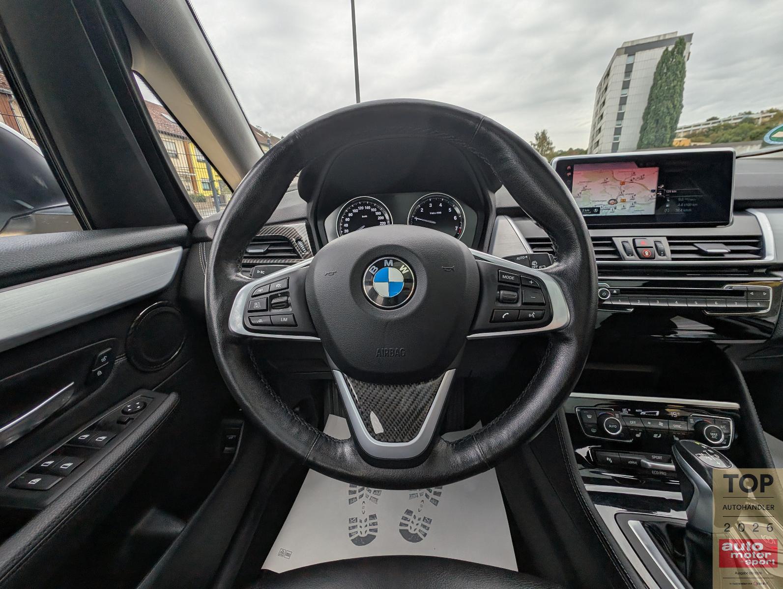 BMW 225xe Active Tourer Luxury-Line*ACC*AHK*PANO*HUD
