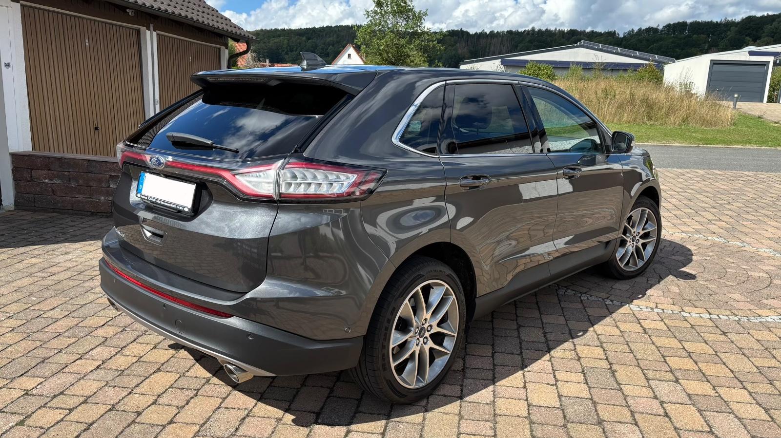 Ford Edge 2,0 l TDCi Bi-Turbo 4x4 Titanium P-Sh