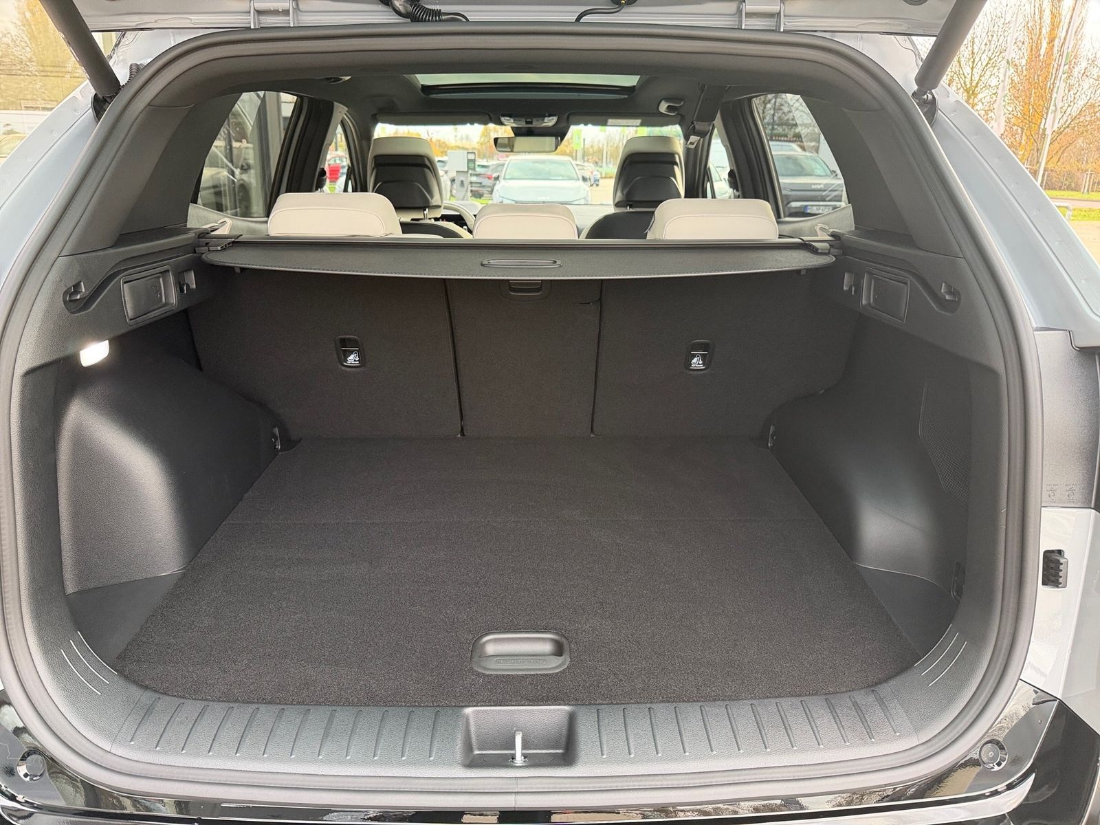 Fahrzeugabbildung Kia SPORTAGE 1.6T 2WD DCT GTLine SD GD DRI SOUN