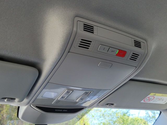 Fabia 1.0 MPI Essence ParkPilot
