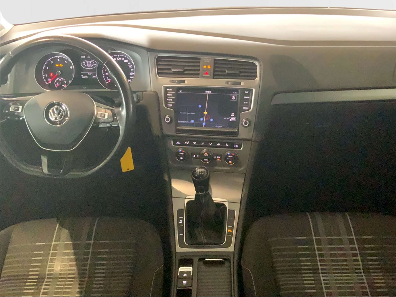 Golf VII 1.4 TSI Lounge RFK,NAV,SHZ,STHZ.