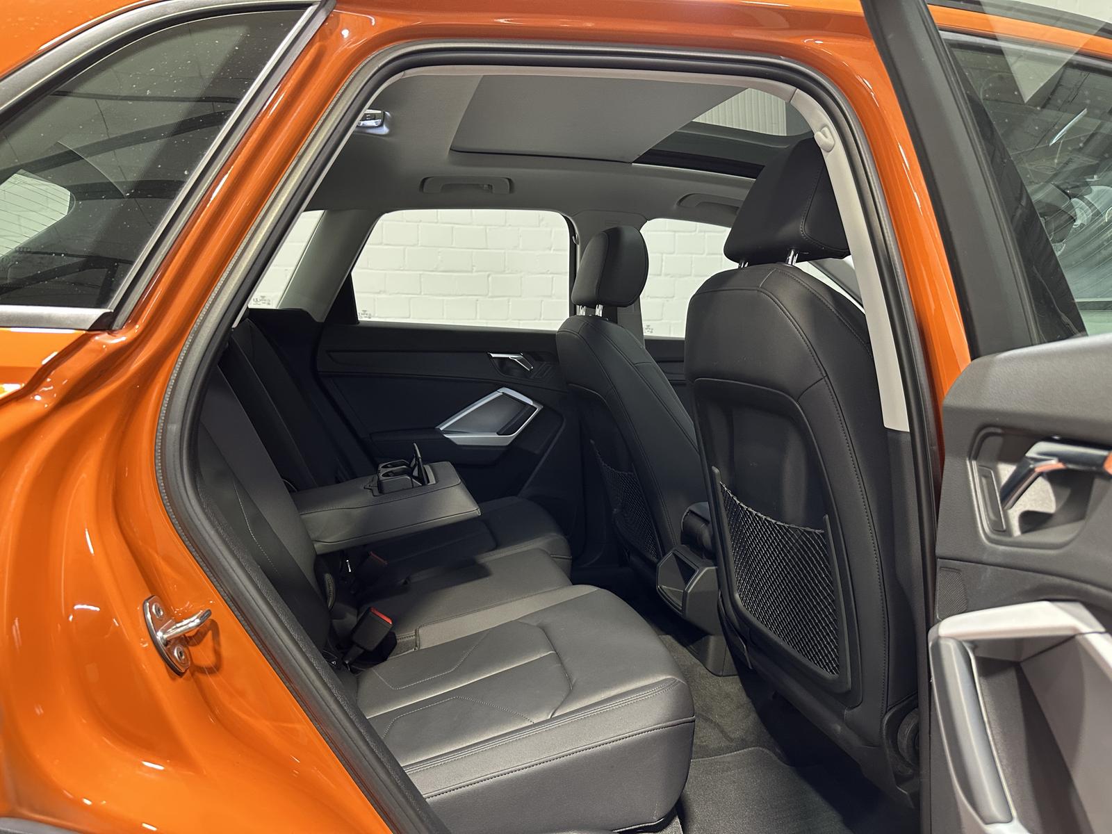 Audi Q3 40 TDI / S TRONIC / QUATTRO / PANO / LED /