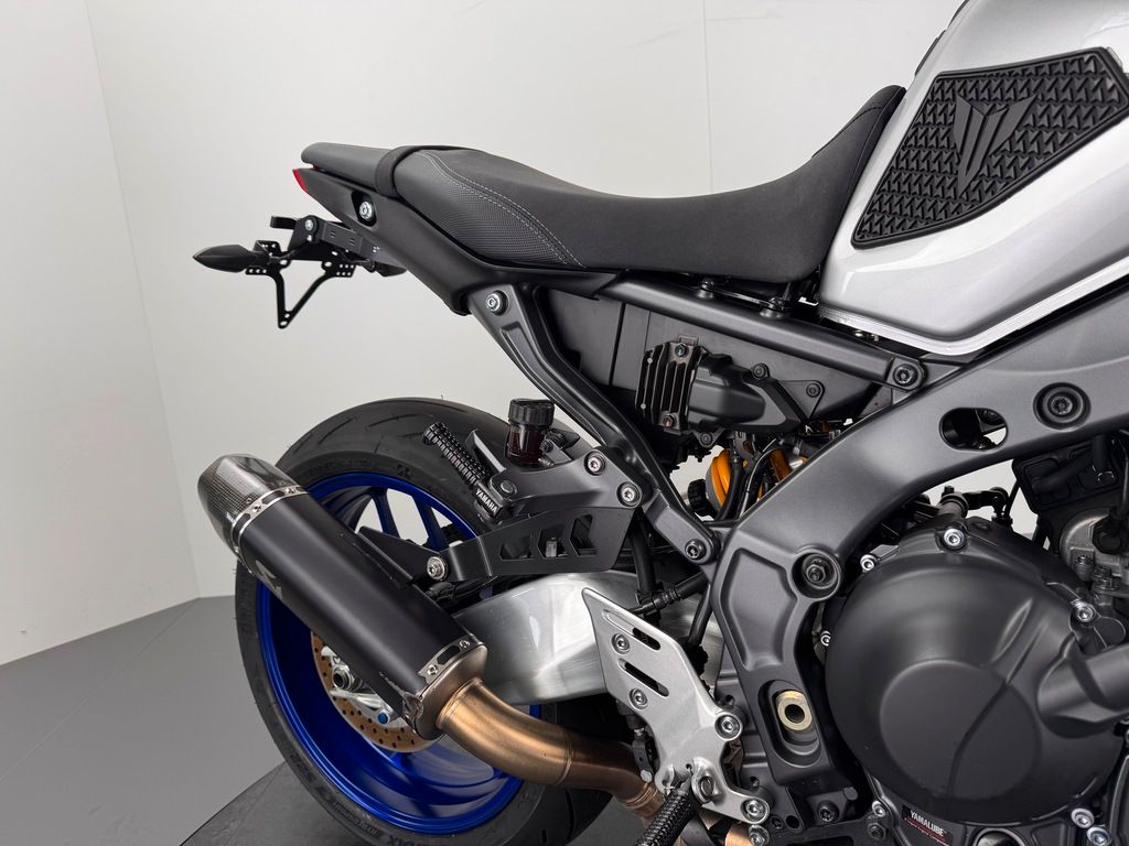Fahrzeugabbildung Yamaha MT-09 SP *TOP-ZUSTAND *AKRAPOVIC