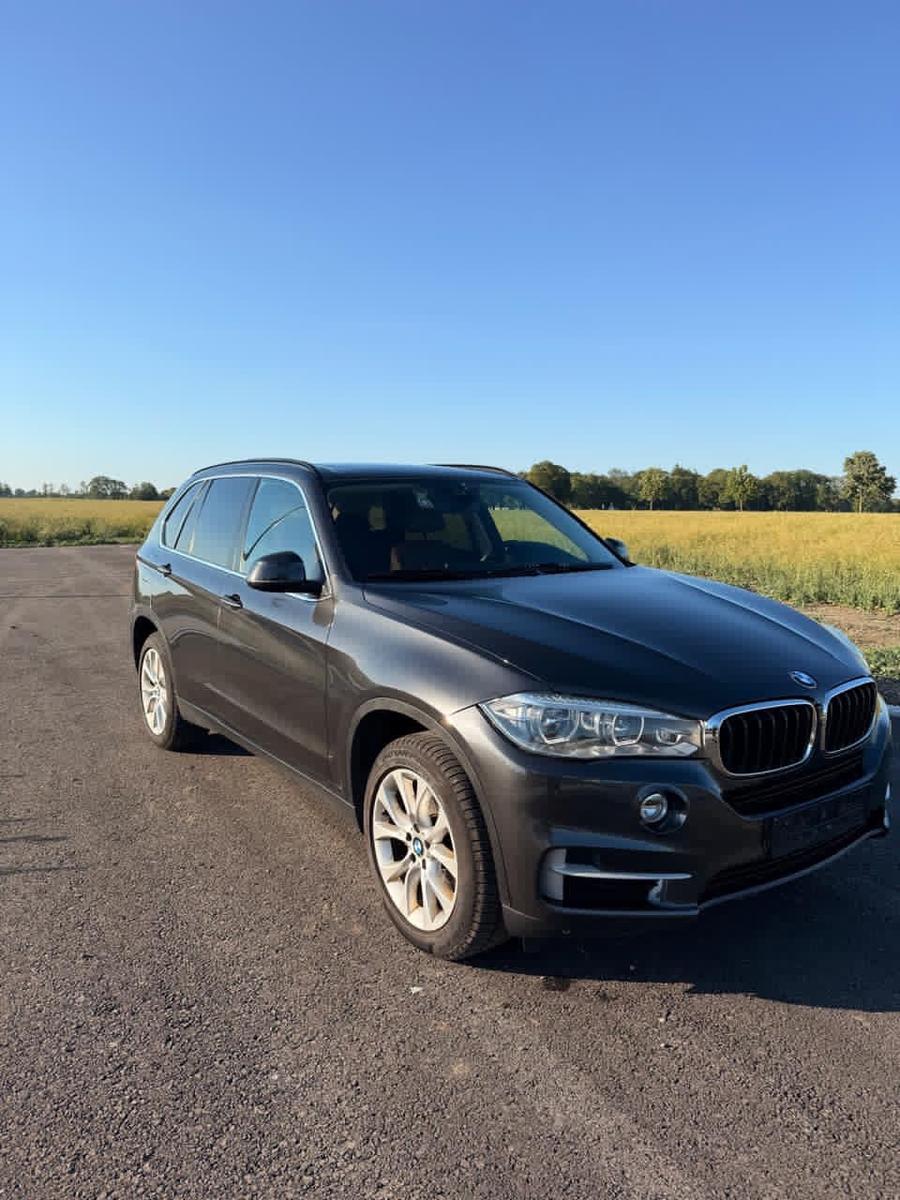 BMW X5 xDrive 30 d - Nettopreis nur 15.546€
