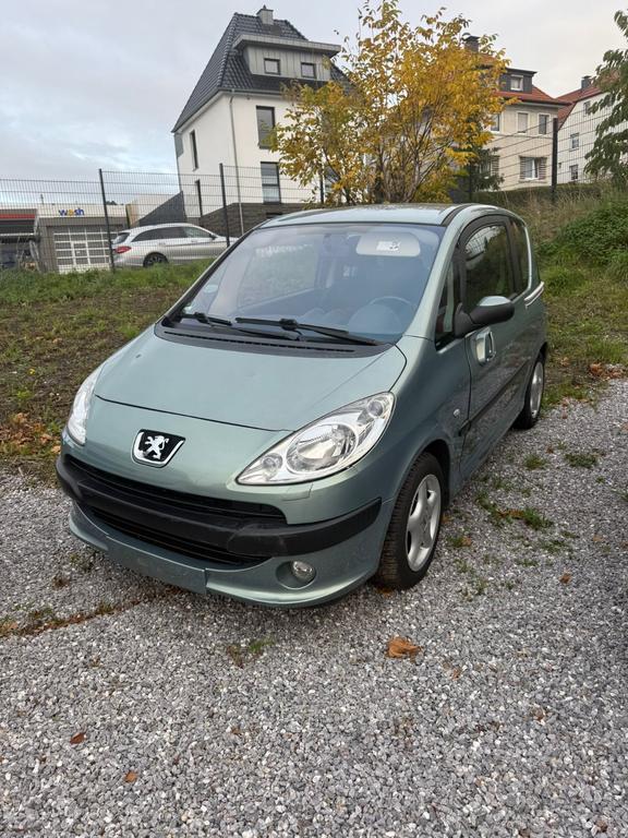 Peugeot 1007