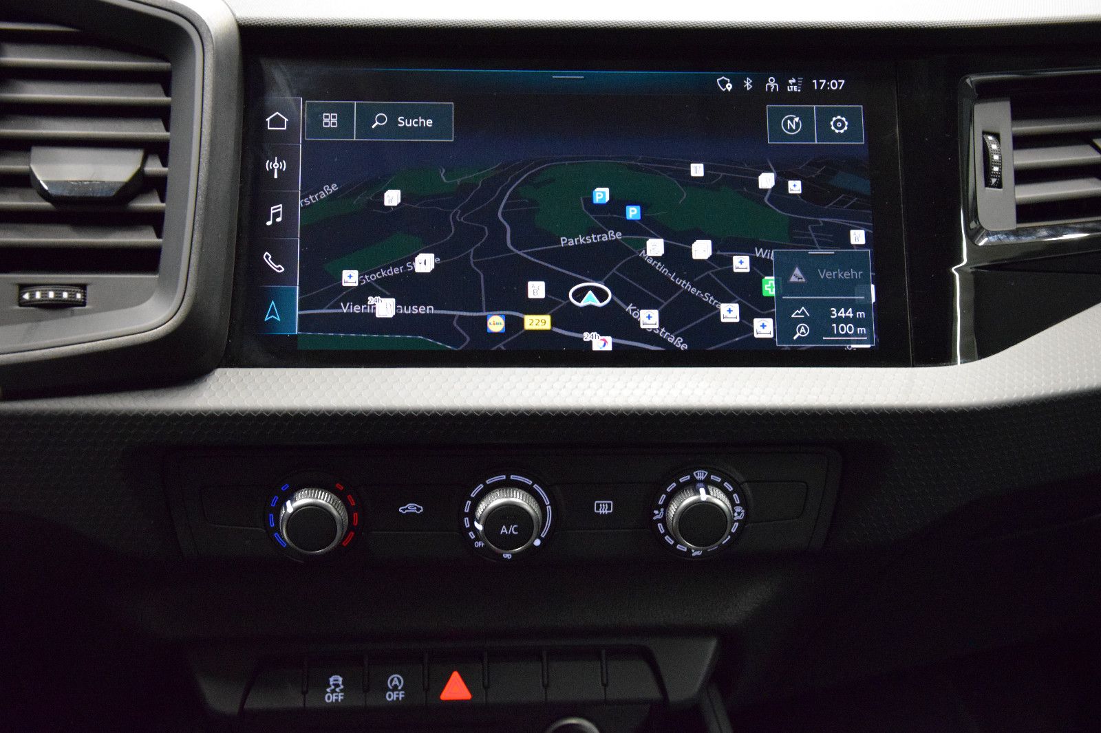 Fahrzeugabbildung Audi A1 Sportback 30 TFSI Virtual  DAB Temp Navi PDC