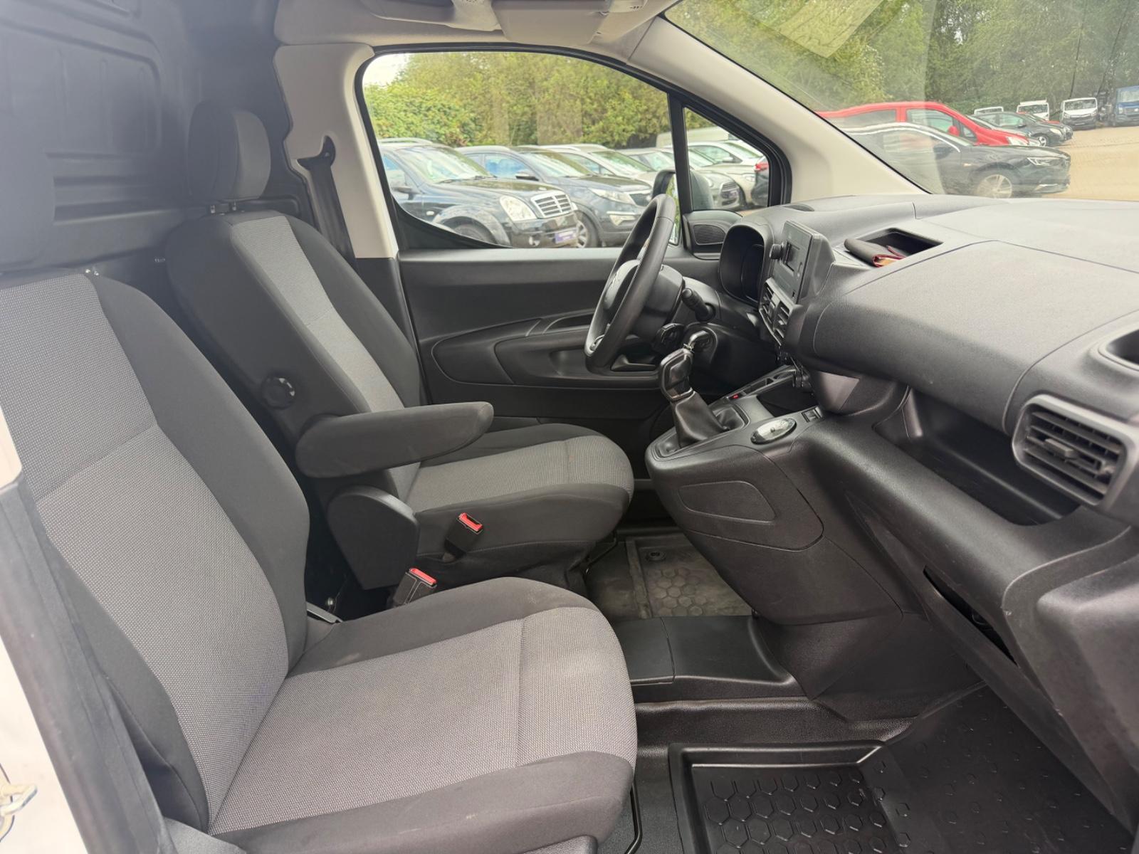 Citroën Berlingo Kasten Club M/L1/1,5/EURO6/KLIMA/TEMPOM