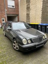 Mercedes-Benz E 240 T AVANTGARDE Avantgarde - gebrauchte Mercedes-Benz E 240 aus dem Jahr 2000
