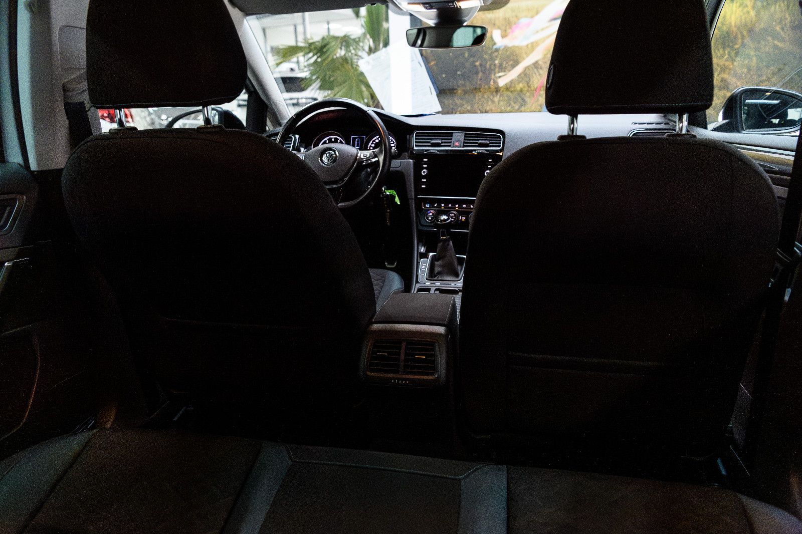 Fahrzeugabbildung Volkswagen Golf VII Lim. IQ.DRIVE