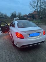 Mercedes-Benz C 300 AMG Line Autom. AMG Line - Mercedes-Benz C 300 mit Benzin-Antrieb