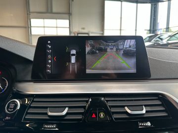 MYAUTOCENTER – Gebraucht- und Jahreswagen mit Werkstattservice in Pfaffenhofen BMW 540 5*M Sport*Keyless*HeadUP*4-Zonen*LED*VOLL*