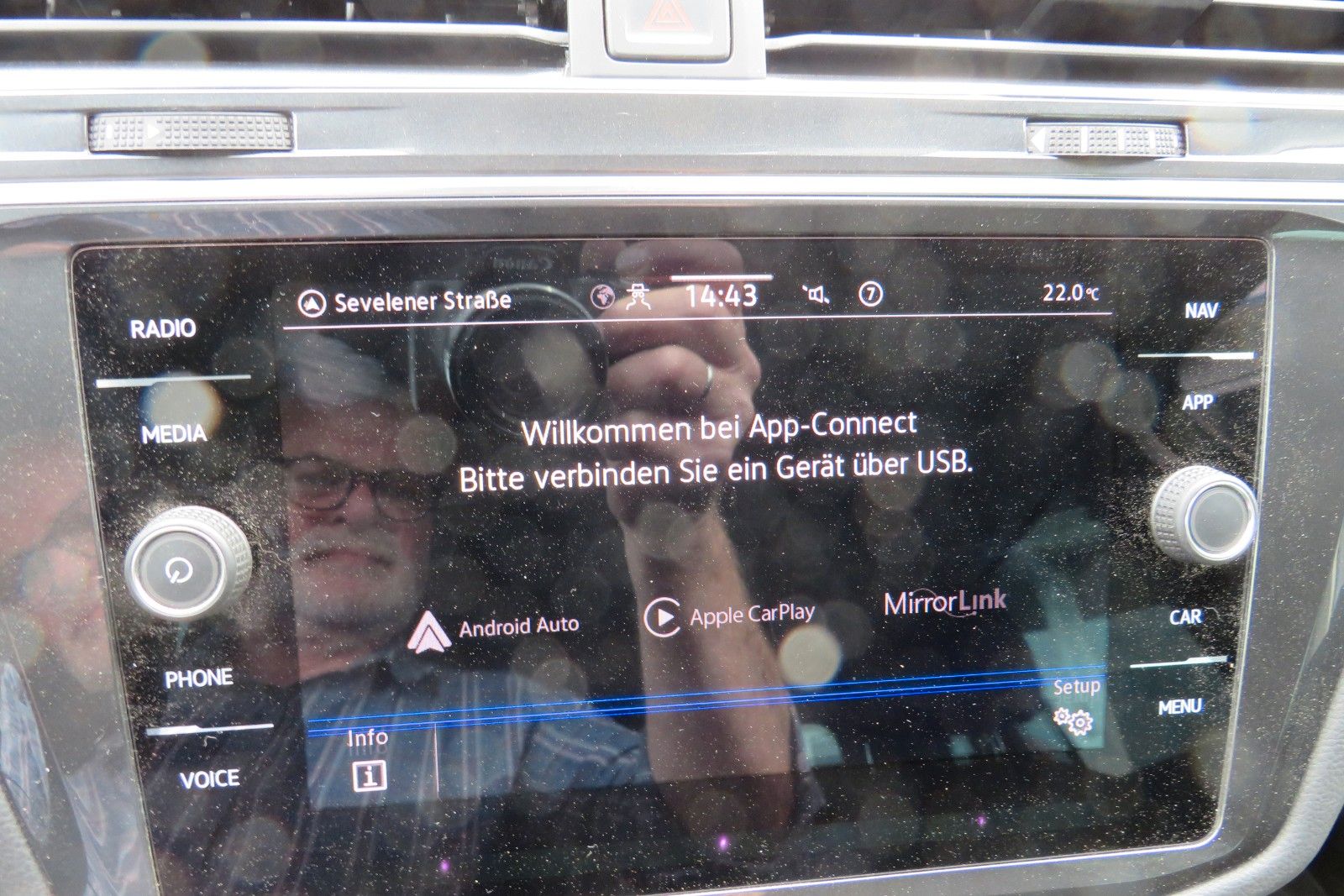 Fahrzeugabbildung Volkswagen Tiguan Life DSG AHK KAMERA ACC PDC SITZH. NAVI 1