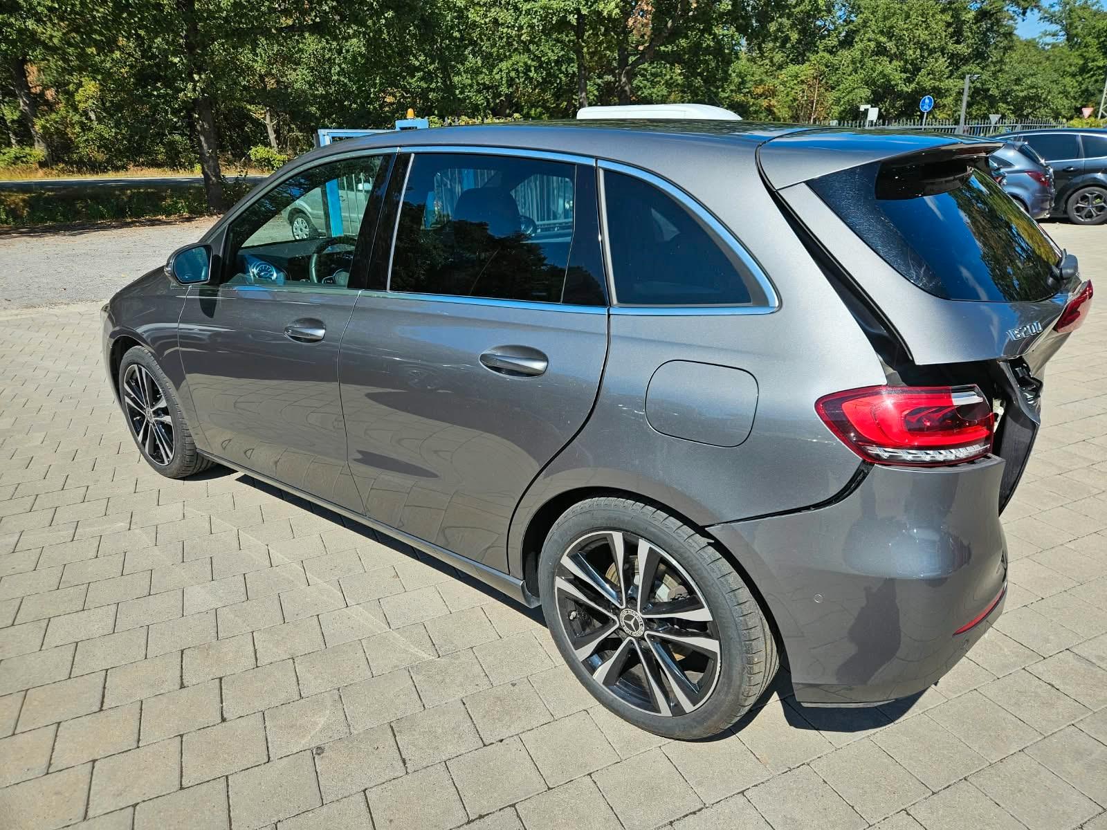 Mercedes-Benz B 200 B Edition 19