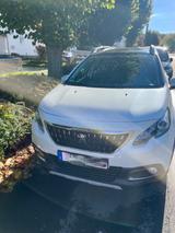 Peugeot 2008 Allure PureTech 110 Stop&Start Allure - Peugeot 2008 von privat