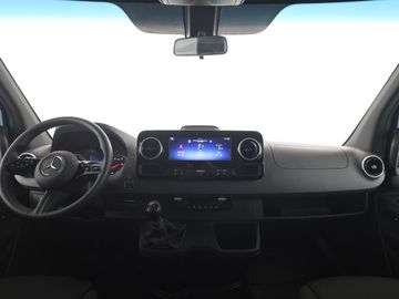 Mercedes Sprinter - 11