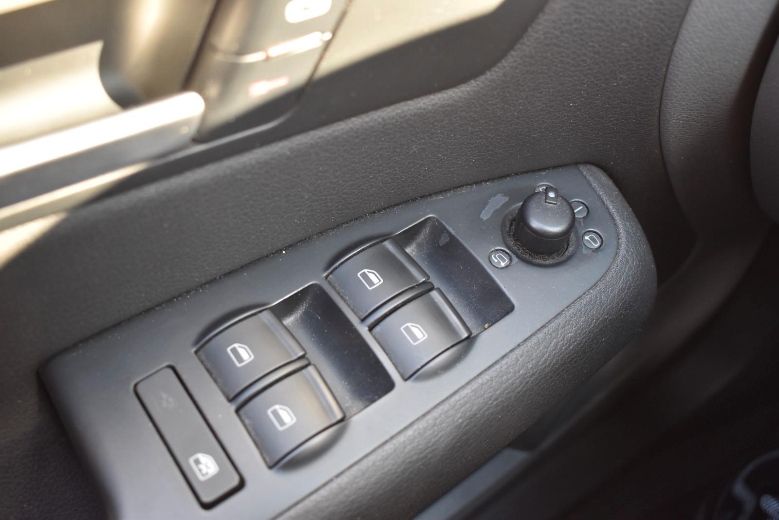 Seat Exeo 2013 — photo 15