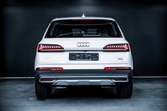AUDI Q7 50 TDI Quattro - Unfallfrei - Neuwagenzustand