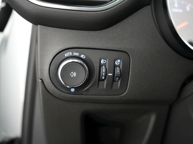 Crossland ELEGANCE+NAVI+SITZ-/LENKRADHEIZUNG+RÜC