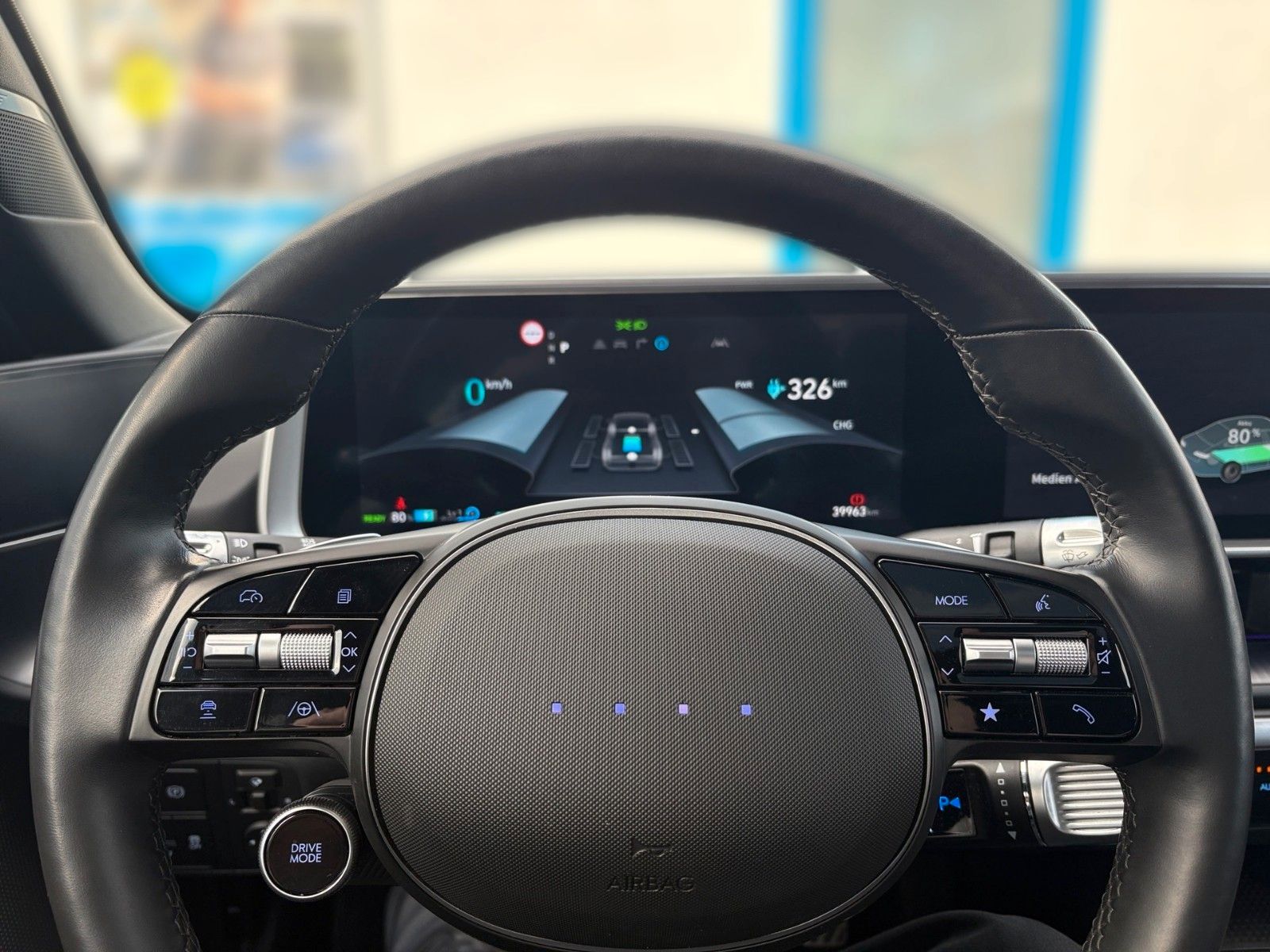 Fahrzeugabbildung Hyundai IONIQ 6 First Edition Elektro