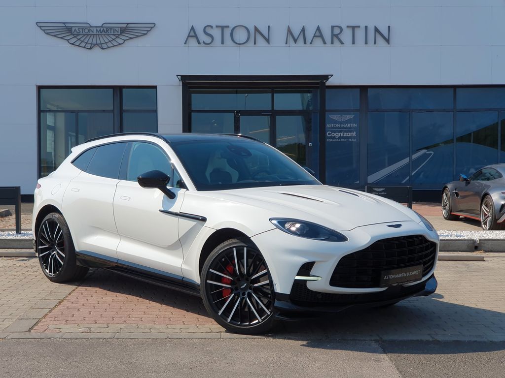 Image of Aston Martin DBX