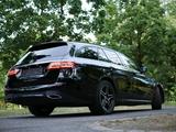 Mercedes-Benz E 300 de T Autom. - AMG Ausstattung - Mercedes-Benz E 300