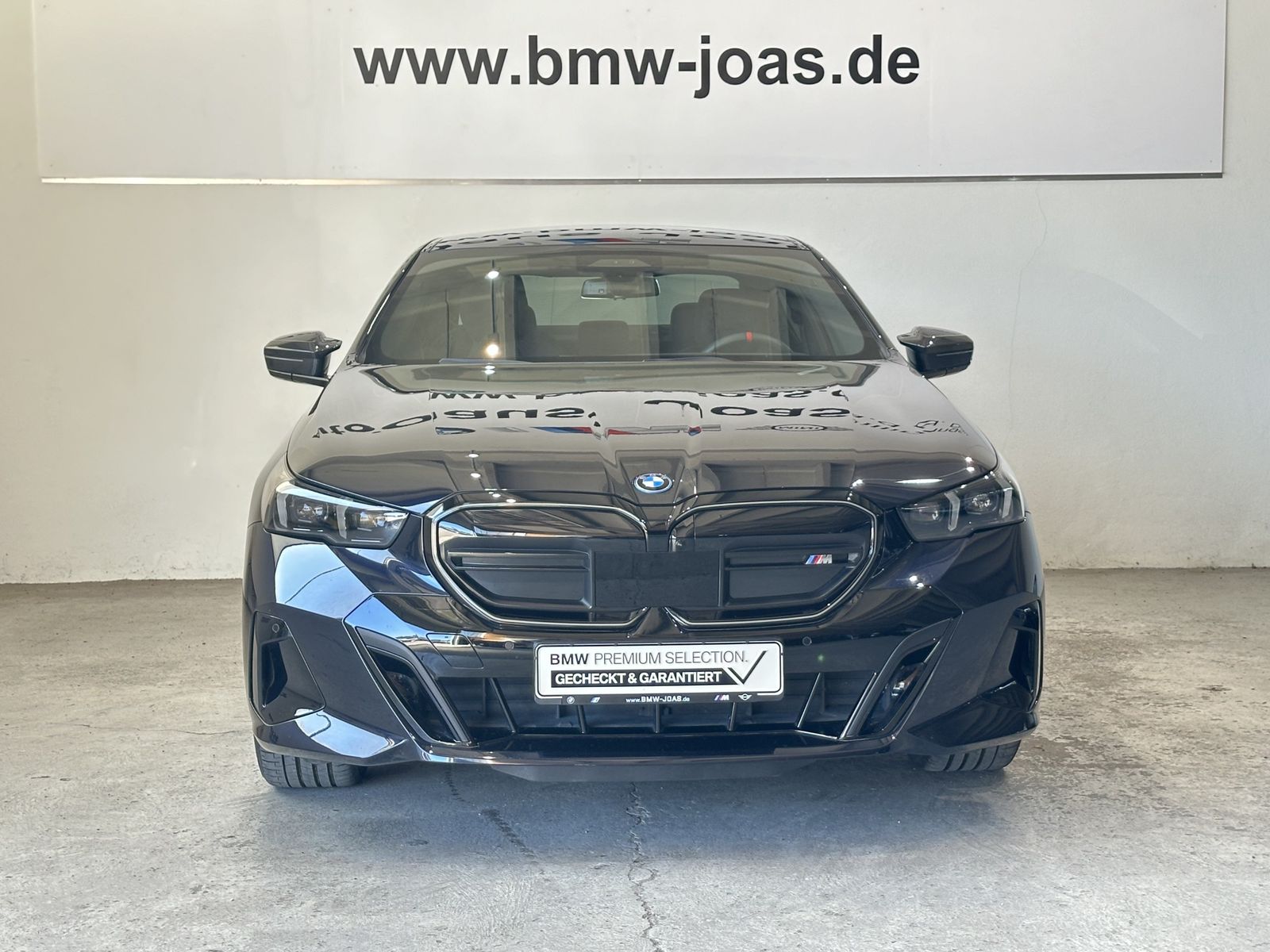 Fahrzeugabbildung BMW i5 M60 xDrive Sportpaket Sitzbelüftung Bowers &