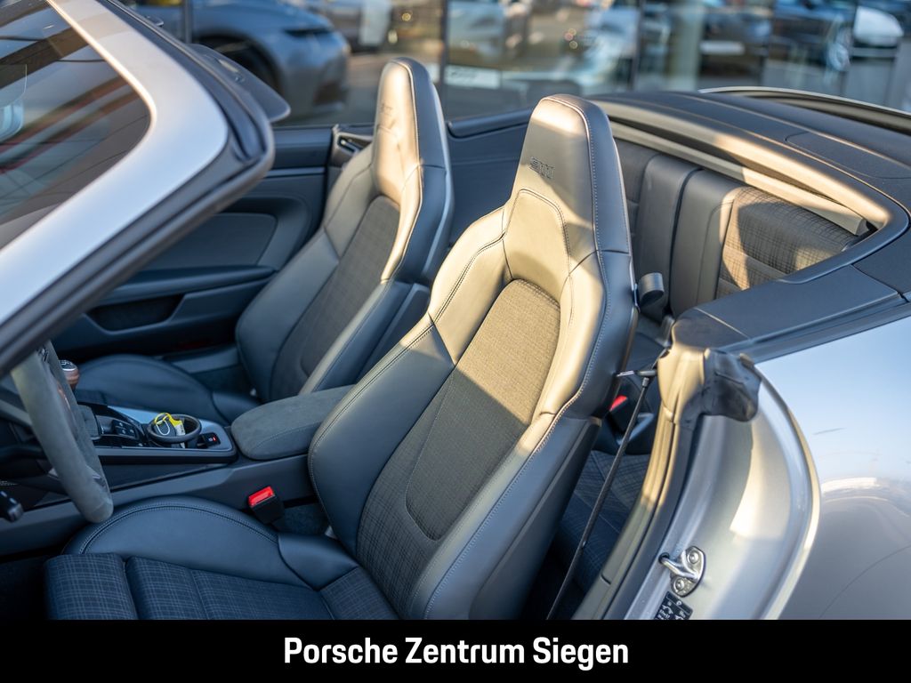 Porsche 992 -2 (911) Carrera T Cabriolet