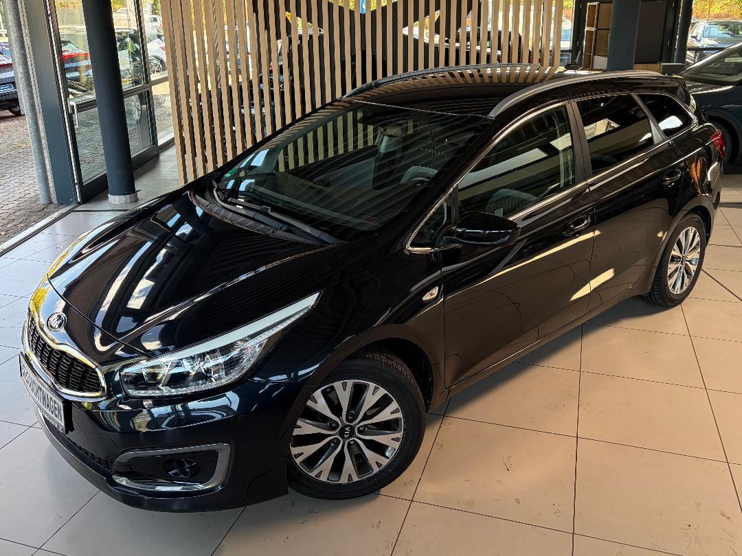 Kia cee'd SW Dream Team / Kamera / SHZ / Tempomat
