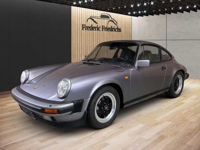 Porsche 911 Carrera Coupe G-Modell 3,2 Diamantblau