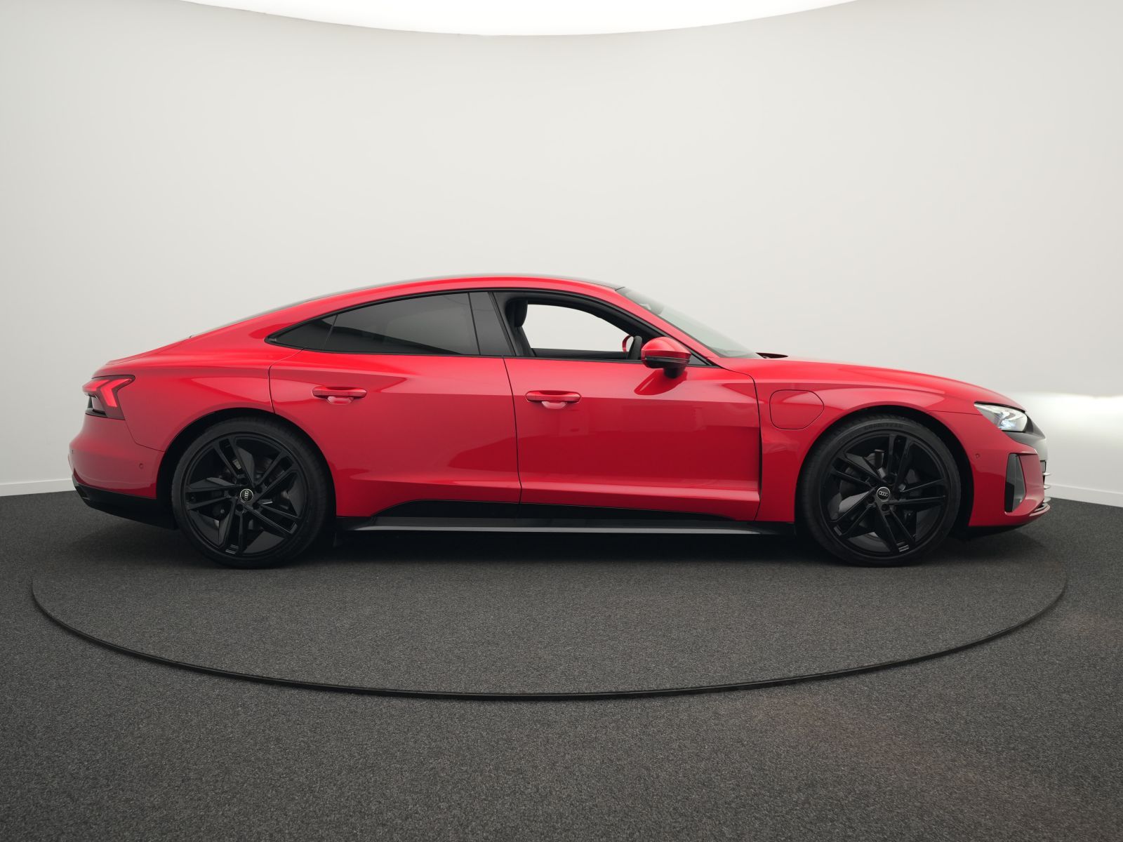 Audi e-tron GT - Bild 13