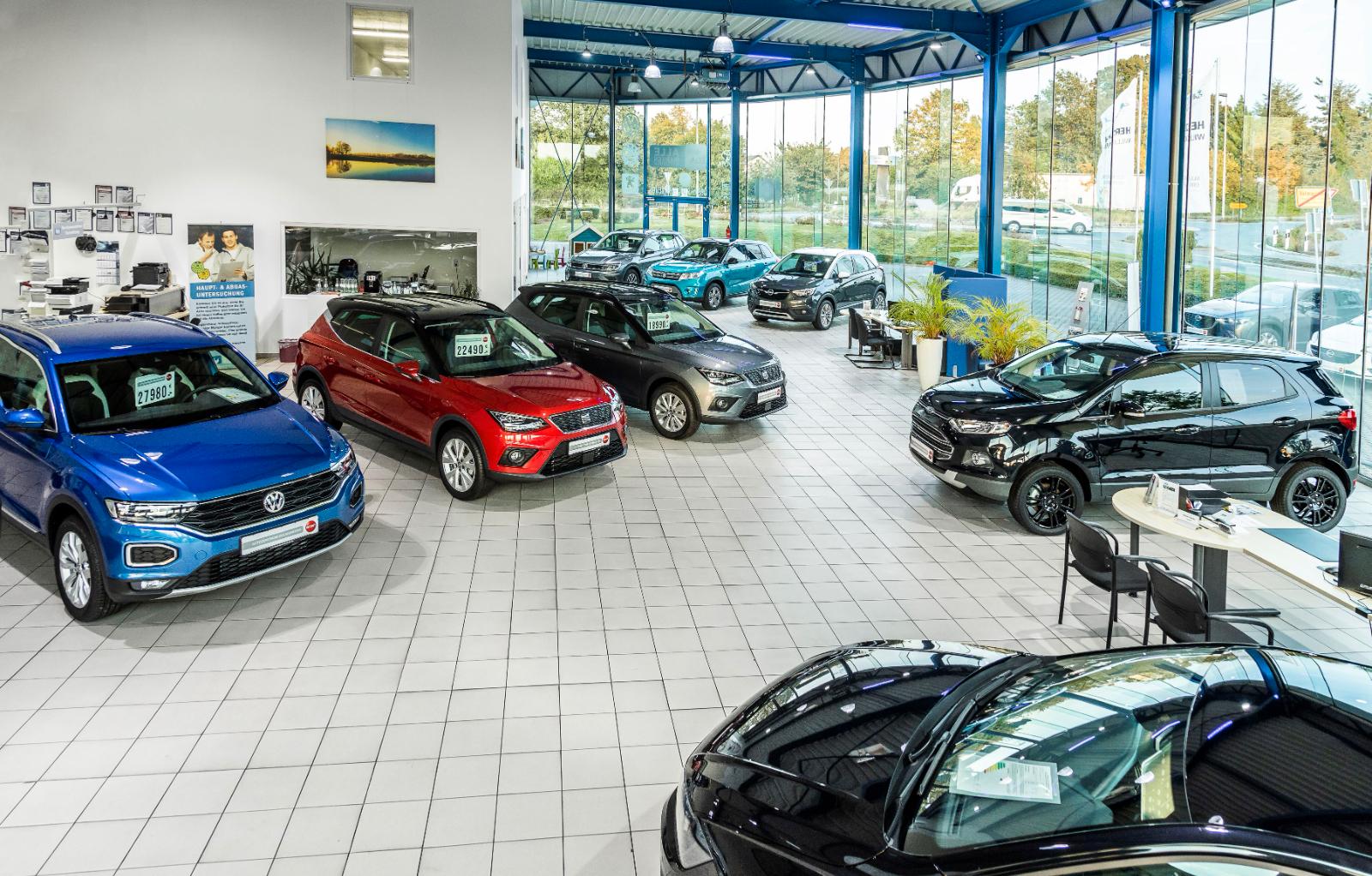 showroom-image-top