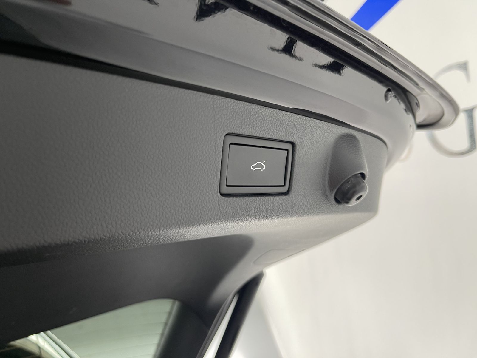 Fahrzeugabbildung Volkswagen Arteon Shooting Brake R-Line 2.0 TDI*AHK*STHZ*