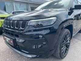 Jeep Compass 1.5 GSE T4 48V e-Hybrid Automatik Night