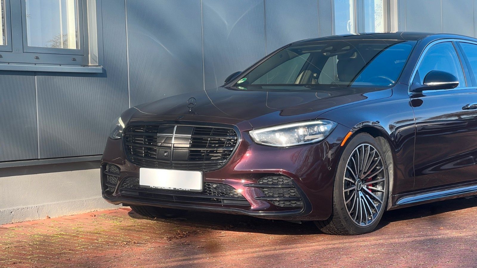 Fahrzeugabbildung Mercedes-Benz S500 4Matic Lang*AMG*LUFT