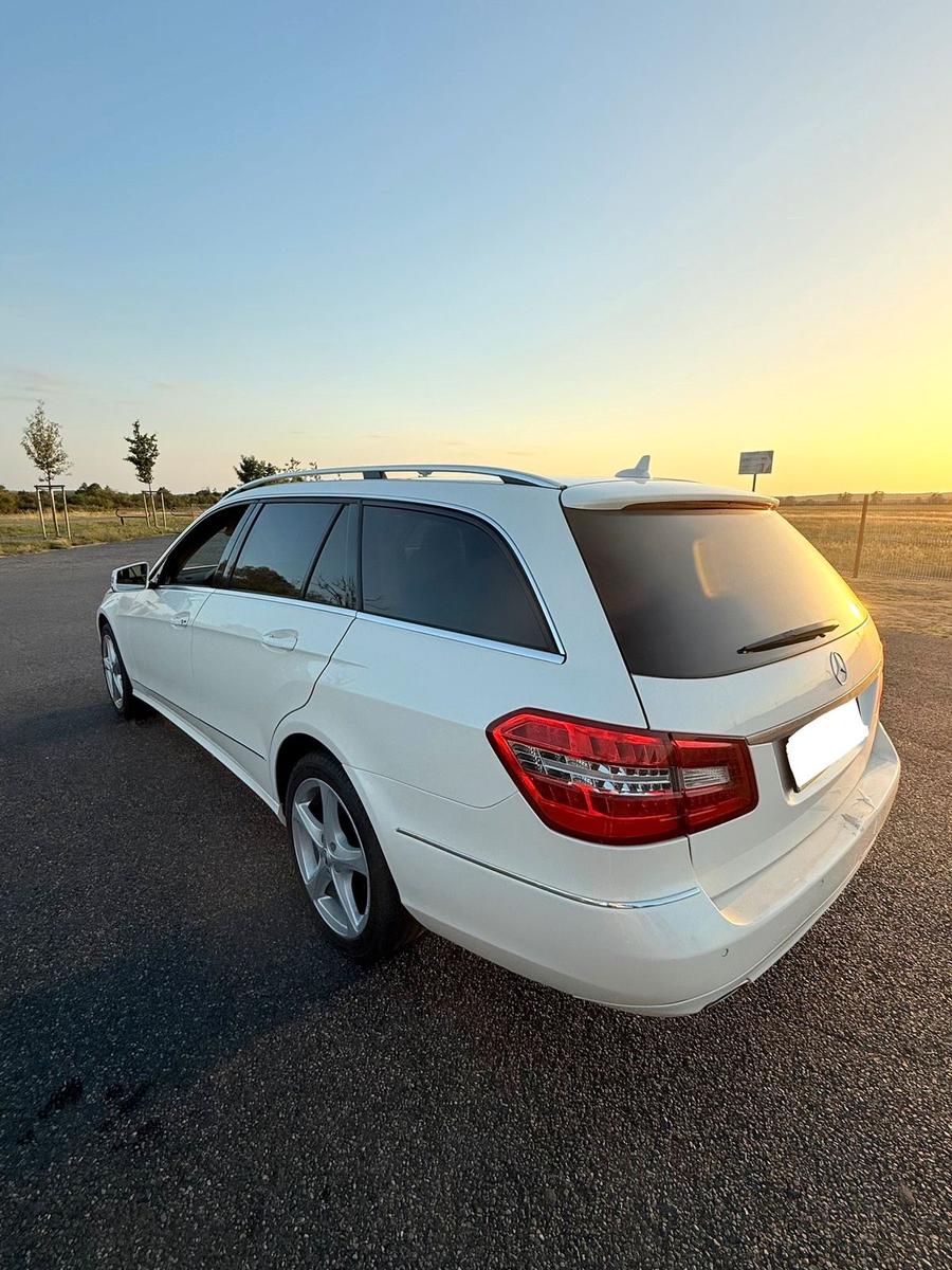 Mercedes-Benz E350, 2010